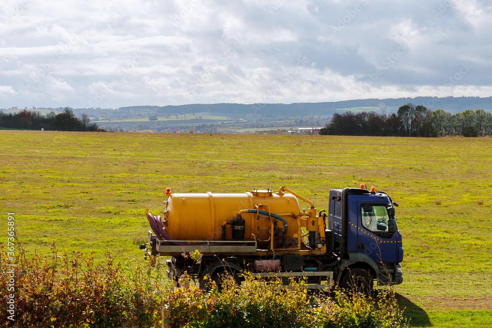 Read more about the article How Septic Tank Care Affects Your Drain Field